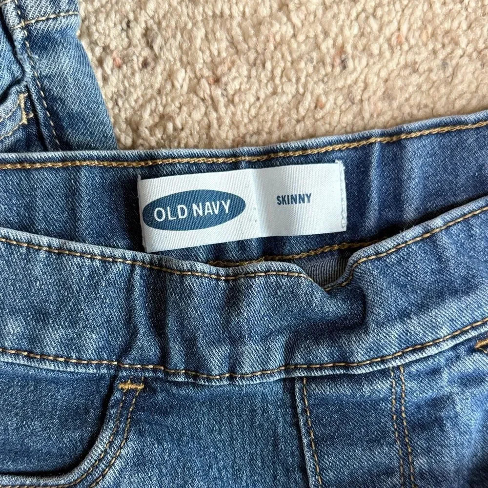Old Navy Girls Bundle 4 Pairs Jeans Size 6 Straight Flare Leg Blue Denim Lot - Picture 4 of 5